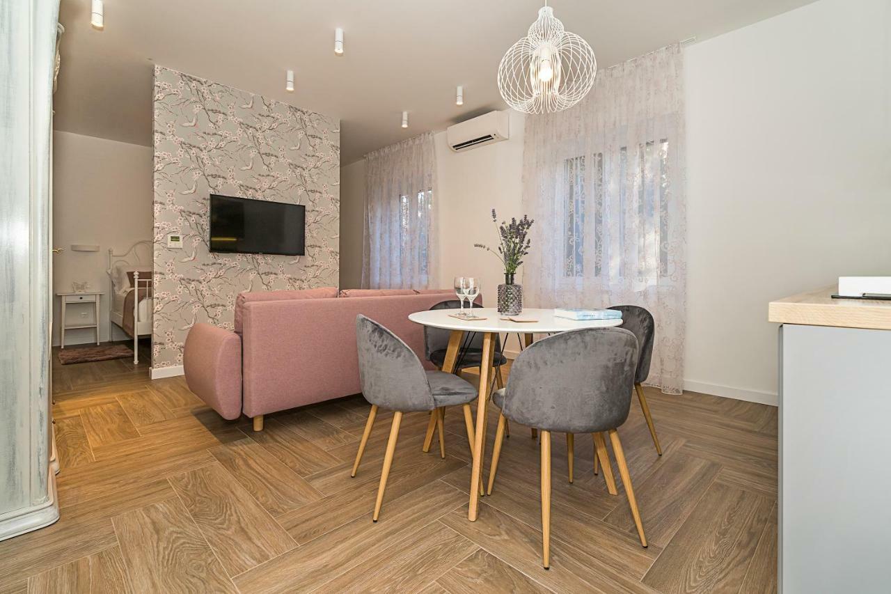 Studio Apartments Marcel Split Dış mekan fotoğraf