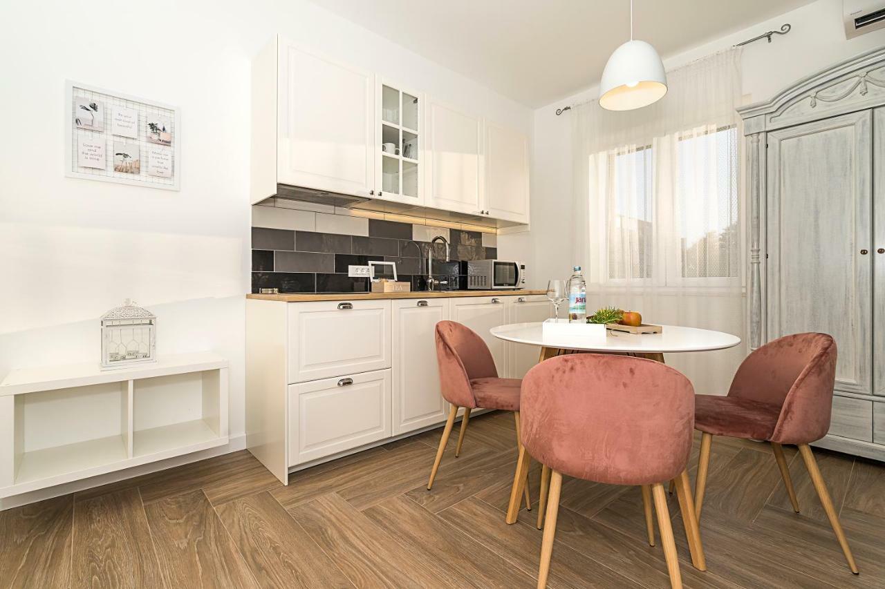 Studio Apartments Marcel Split Dış mekan fotoğraf